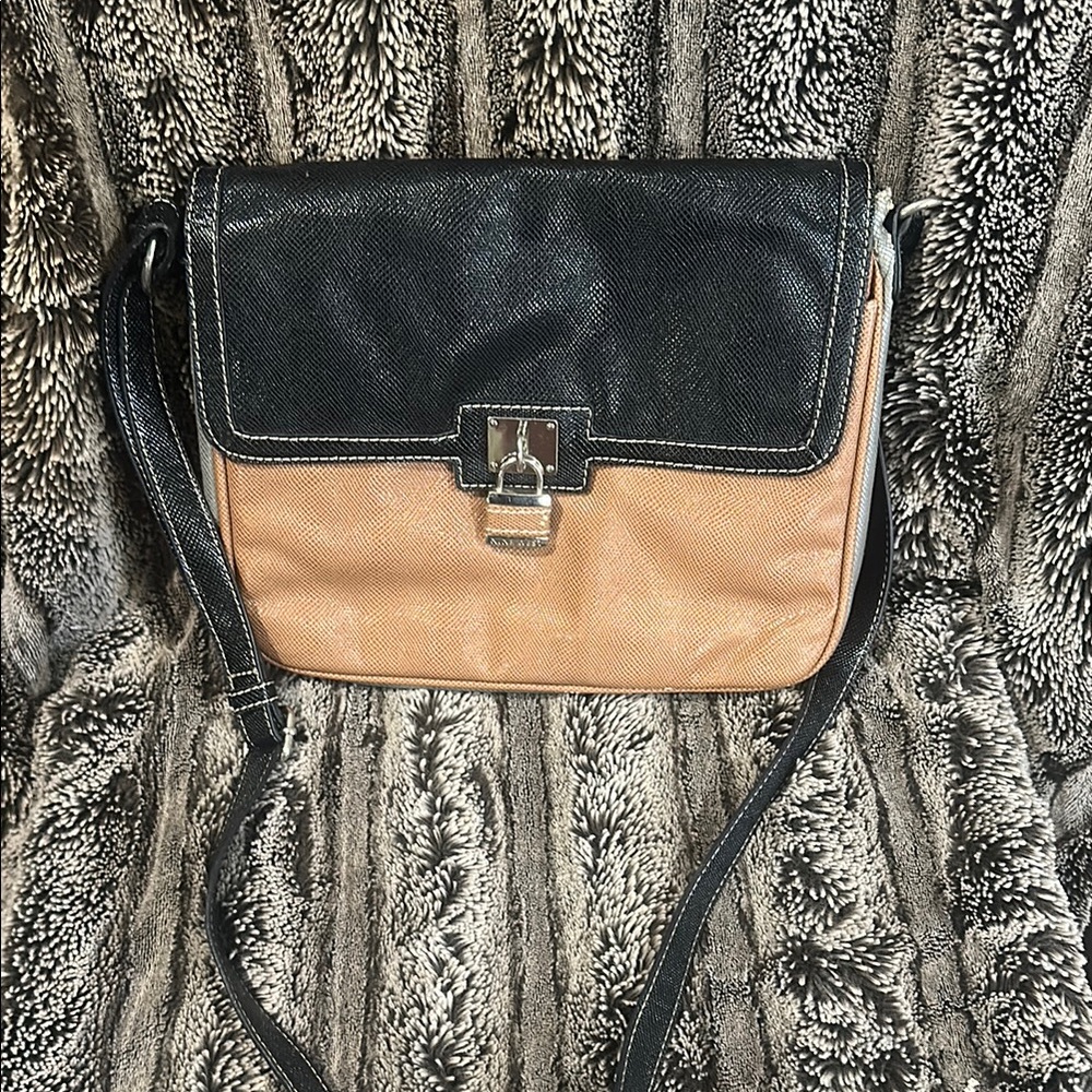 Stylish Black and Tan Women's Bag